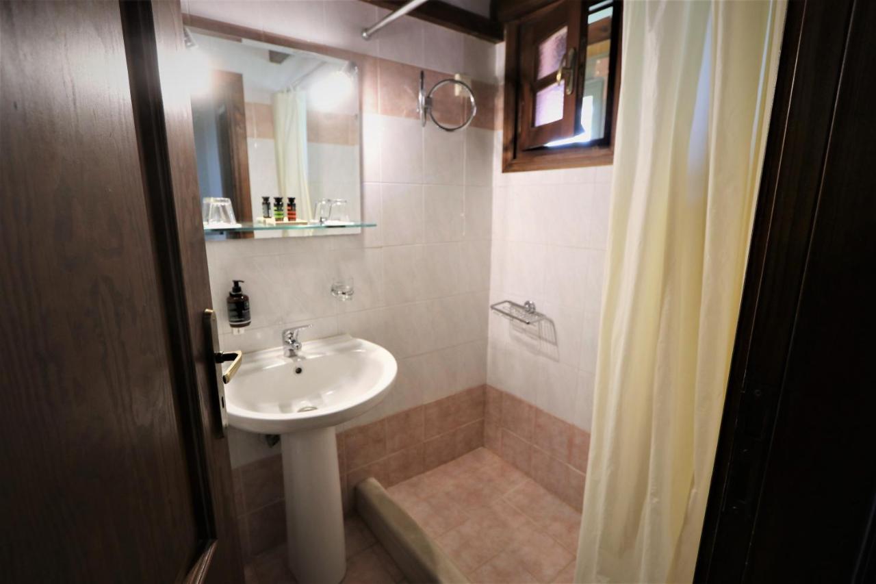 Vateri Hotel Límni Eksteriør billede