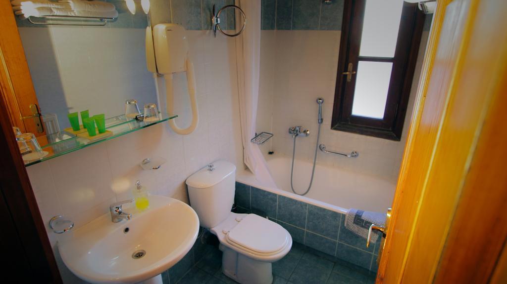 Vateri Hotel Límni Eksteriør billede